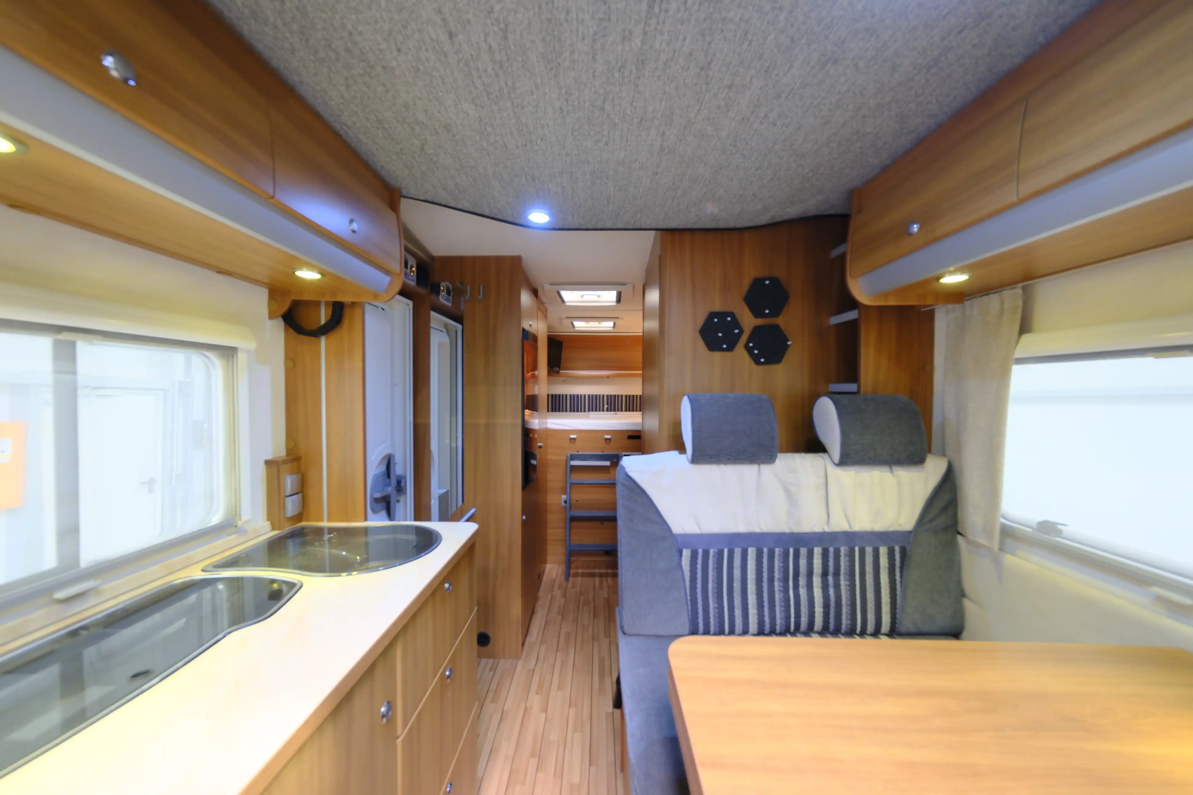 KNAUS Sky Wave 650 MG - Ansicht 9